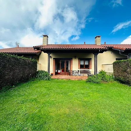 Holiday home Rurales La Carbayala *