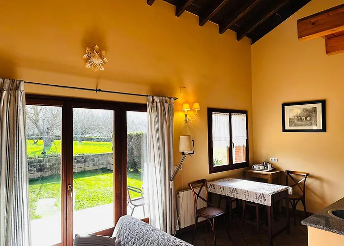 Rurales La Carbayala Oviñana