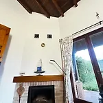 Carbayala Casinas Rurales Holiday home *