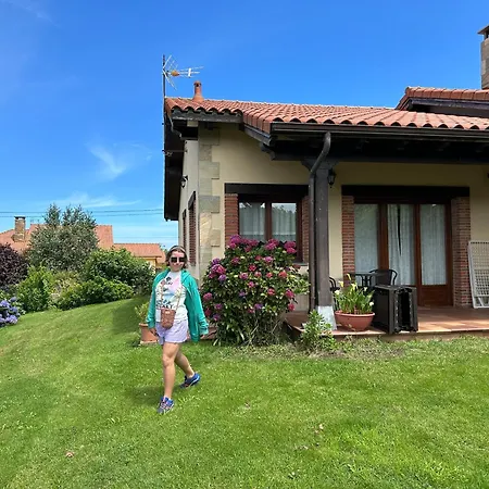 Holiday home Rurales La Carbayala Ovinana (Cudillero)