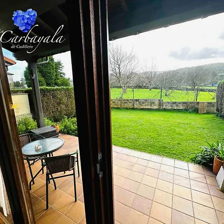 Holiday home Rurales La Carbayala