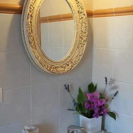 펜션 Carbayala Casinas Rurales *