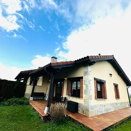 펜션 Carbayala Casinas Rurales 오비나라