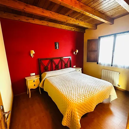 Carbayala Casinas Rurales 펜션 오비나라